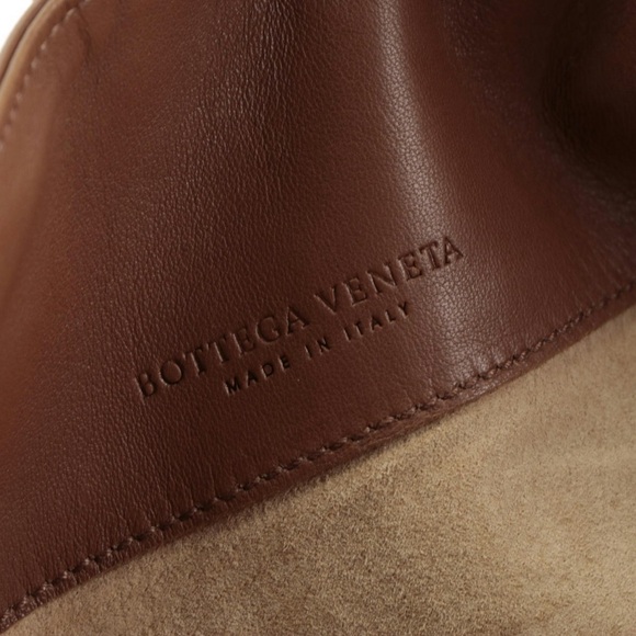 Bottega Veneta Tote Bag - Picture 7 of 10